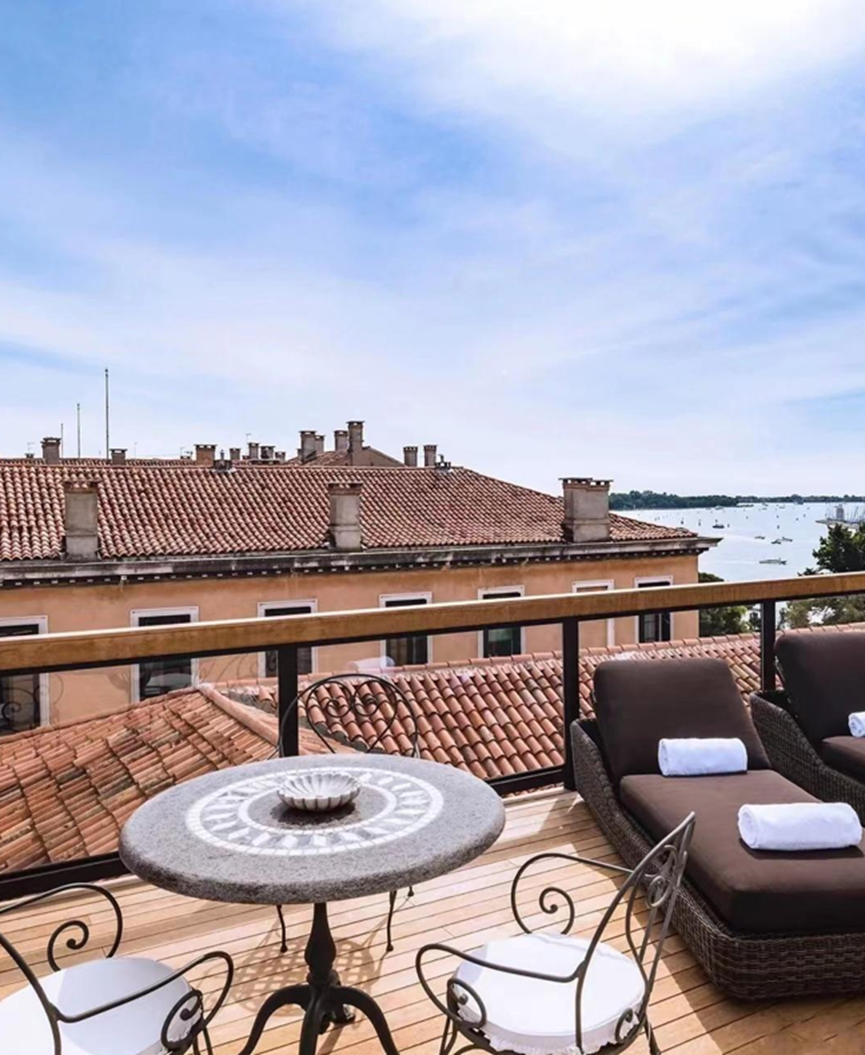 Eleven days in Italy, it is enough to arrange one such trip