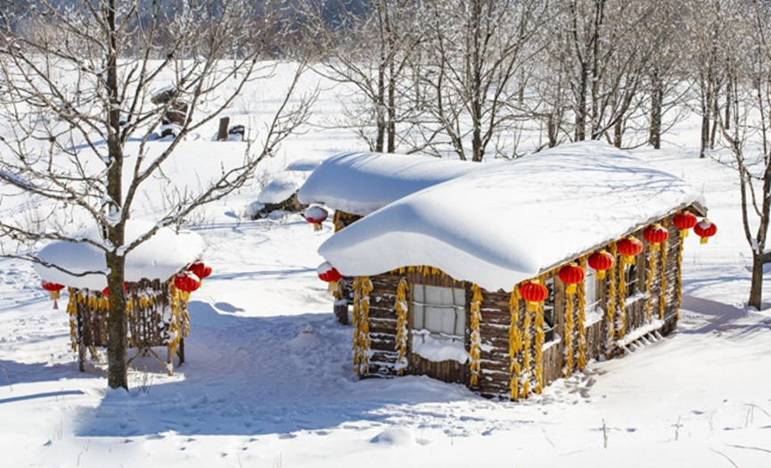 Visit Mohe for a tour and experience the northernmost ice and snow fairyland of China.